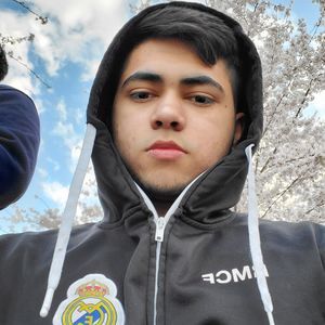 Meet your Posher, Alejandro